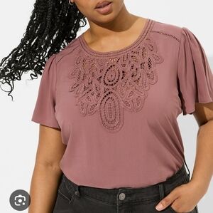 Torrid Challis Embroidered Flutter Short Sleeve Top Size 2X